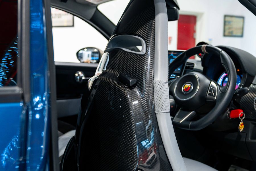 Abarth 695 Tributo Ferrari