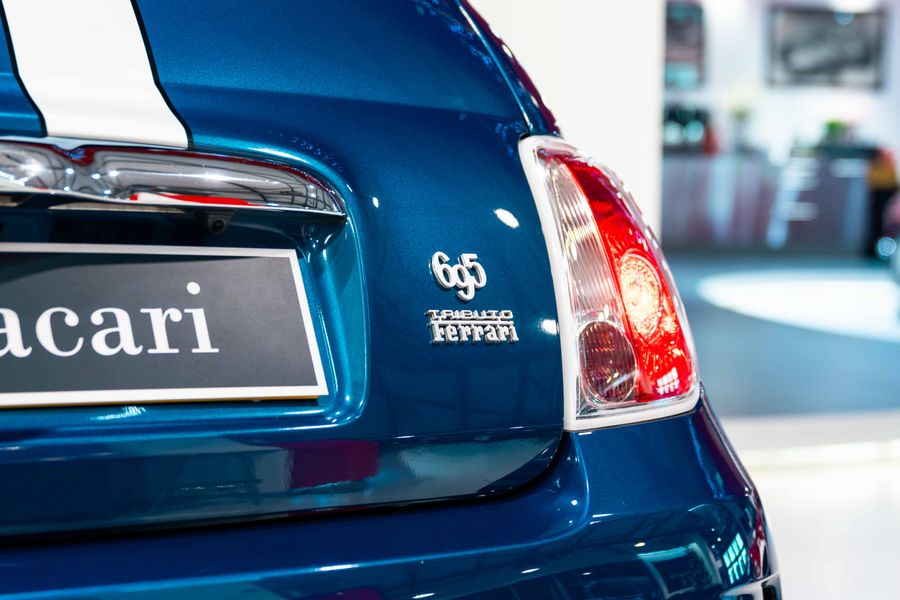 Abarth 695 Tributo Ferrari