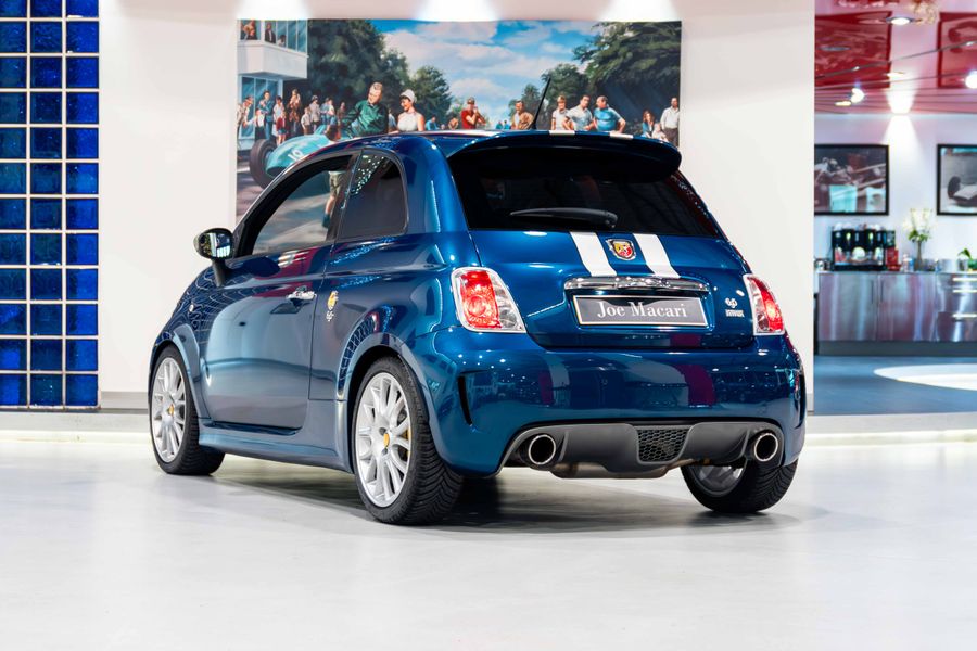 Abarth 695 Tributo Ferrari