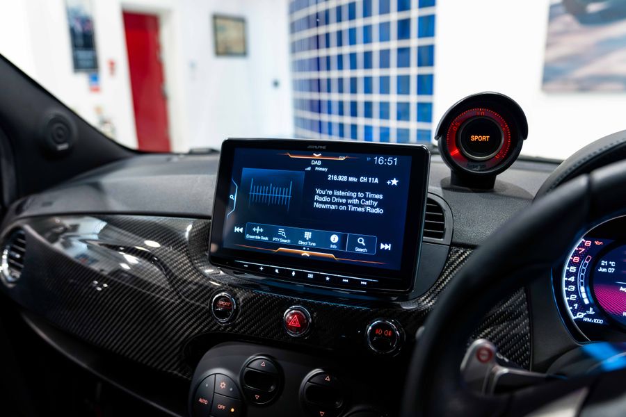 Abarth 695 Tributo Ferrari