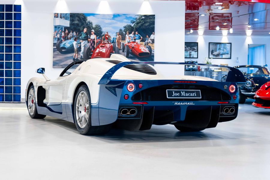 Maserati MC12