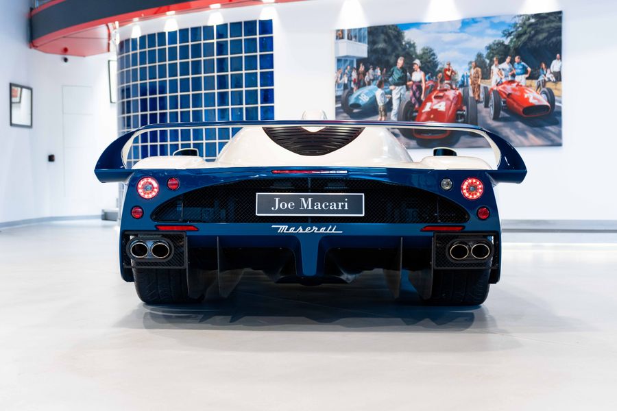 Maserati MC12