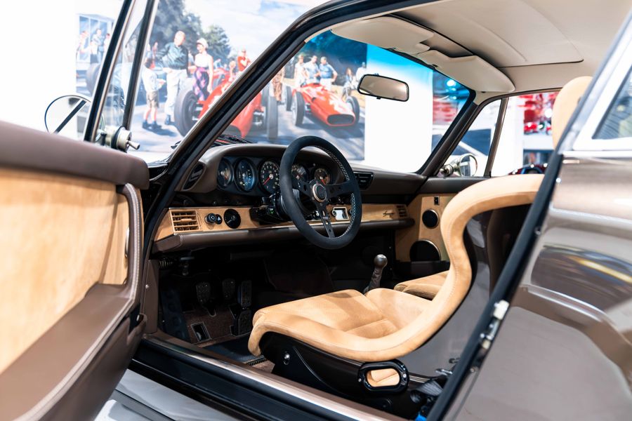 Porsche 911 Reimagined by Singer