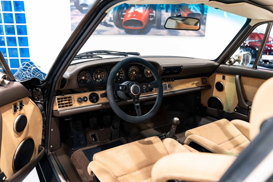 Porsche 911 Reimagined by Singer