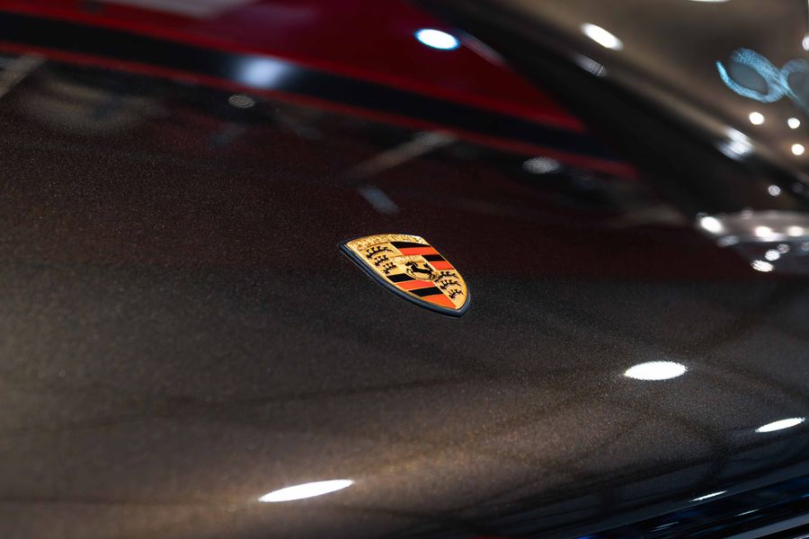 Porsche 911 Reimagined by Singer