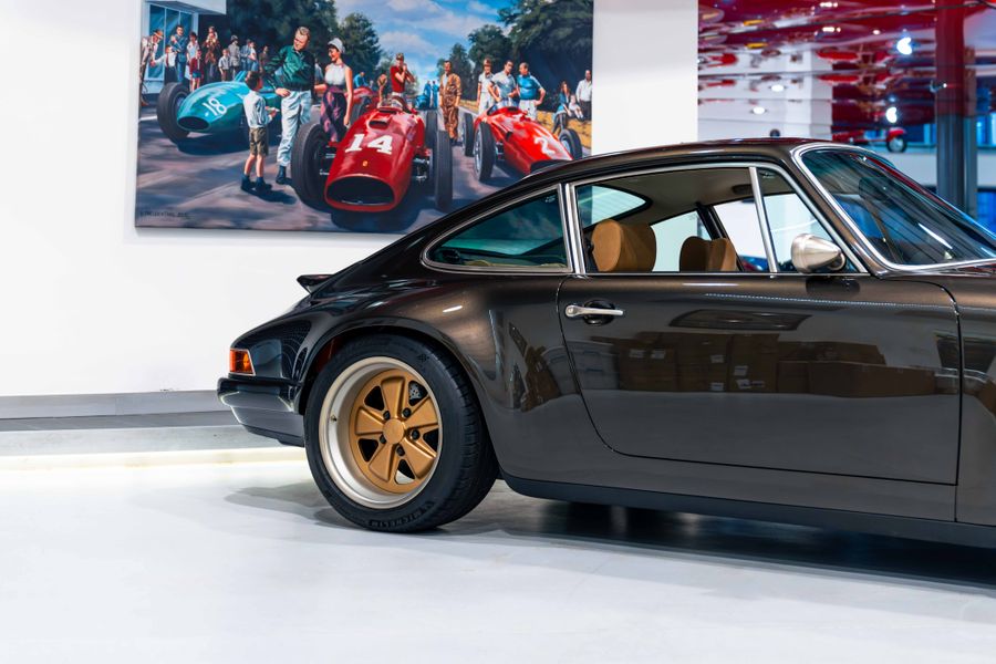 Porsche 911 Reimagined by Singer