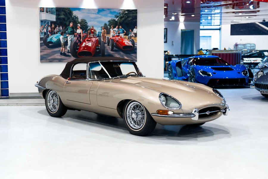 Jaguar E-Type Series 1 Roadster LHD