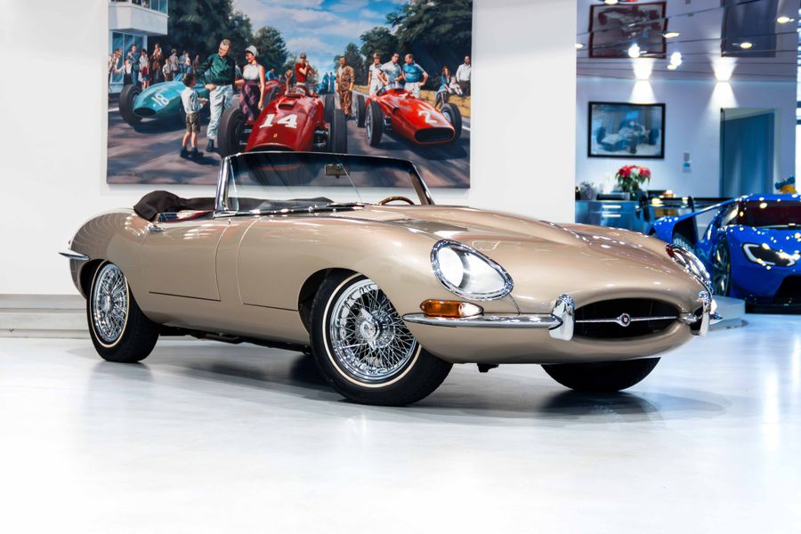 Jaguar E-Type Series 1 Roadster LHD