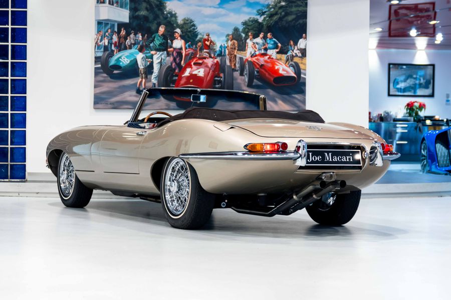 Jaguar E-Type Series 1 Roadster LHD
