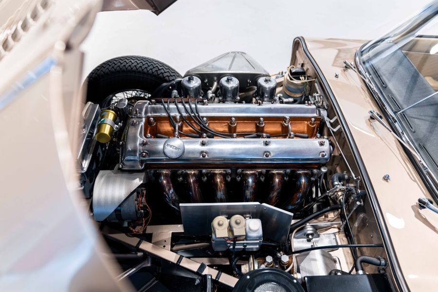 Jaguar E-Type Series 1 Roadster LHD