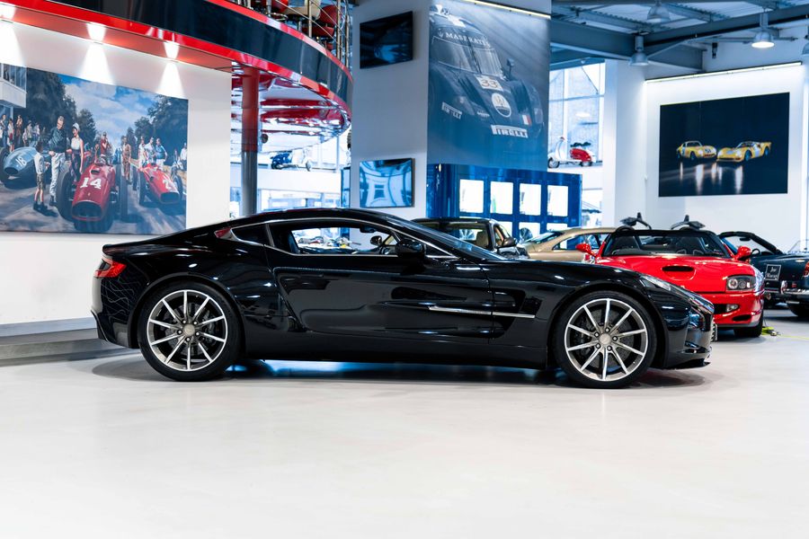 Aston Martin One-77