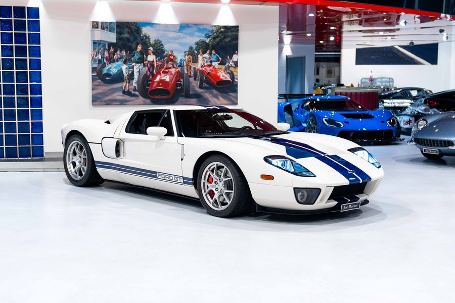 Ford GT