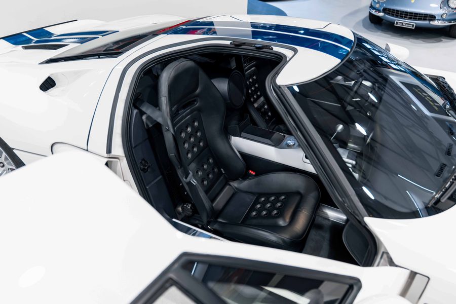 Ford GT