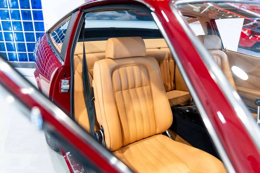 Ferrari 365 GTC/4 LHD