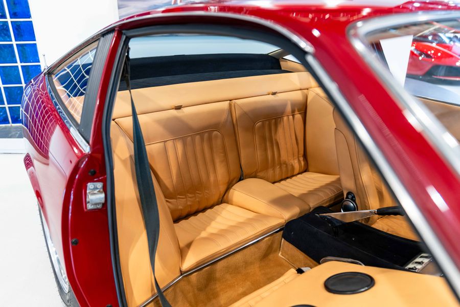 Ferrari 365 GTC/4 LHD