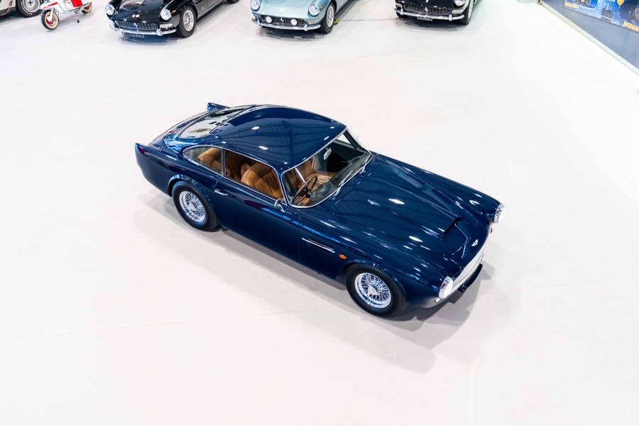 Aston Martin DB4 Series 1