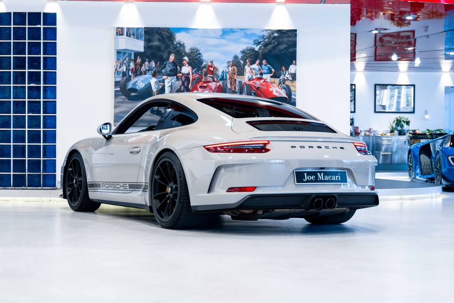 Porsche 991.2 GT3 Touring LHD