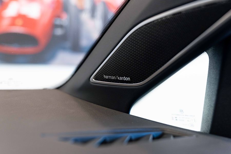 VW Golf R Black Edition LHD