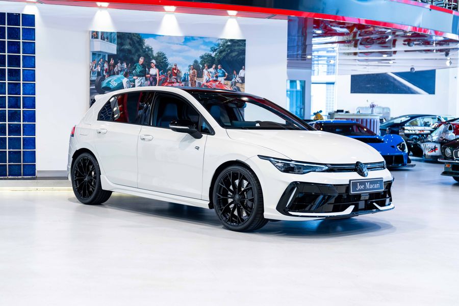 VW Golf R Black Edition LHD