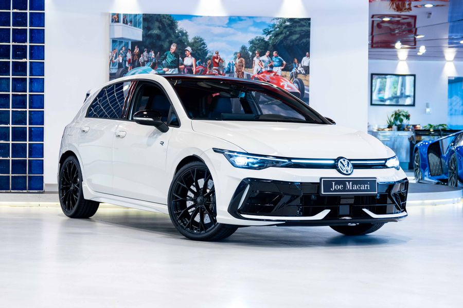 VW Golf R Black Edition LHD