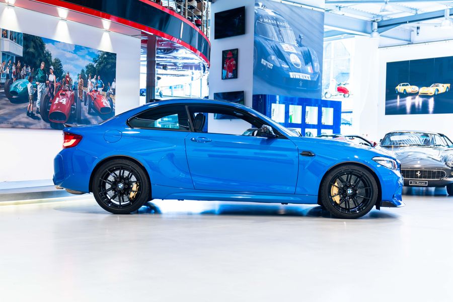 BMW M2 CS