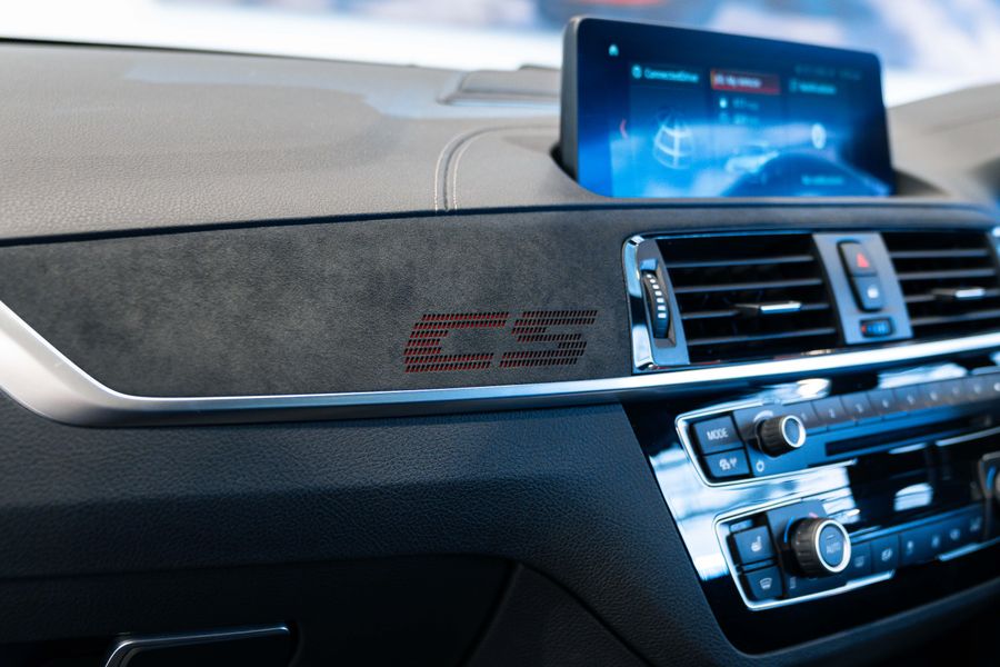 BMW M2 CS