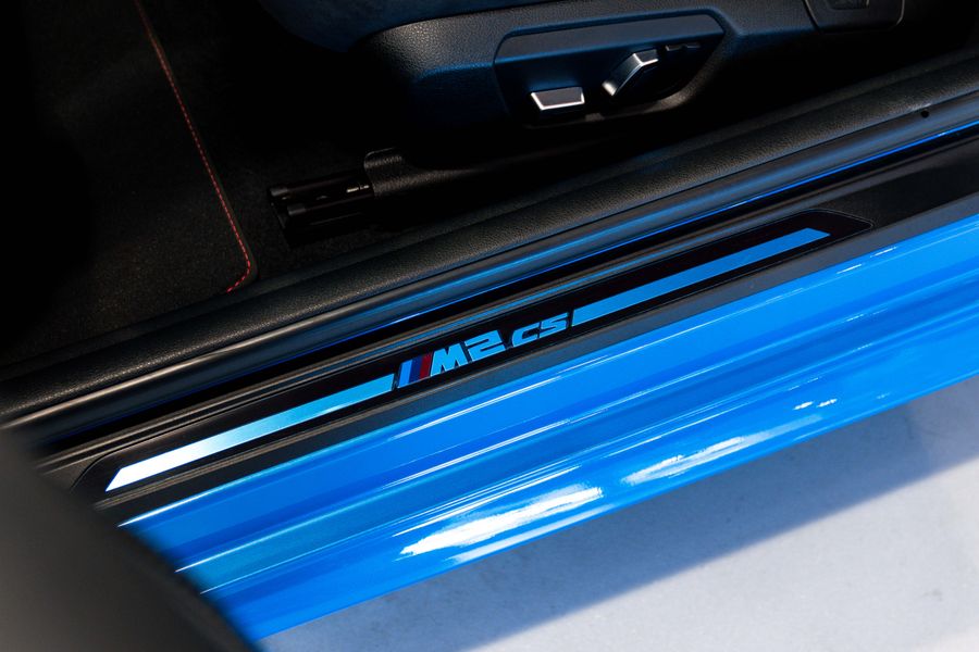 BMW M2 CS