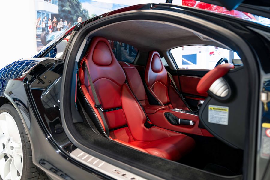 Mercedes-Benz SLR McLaren