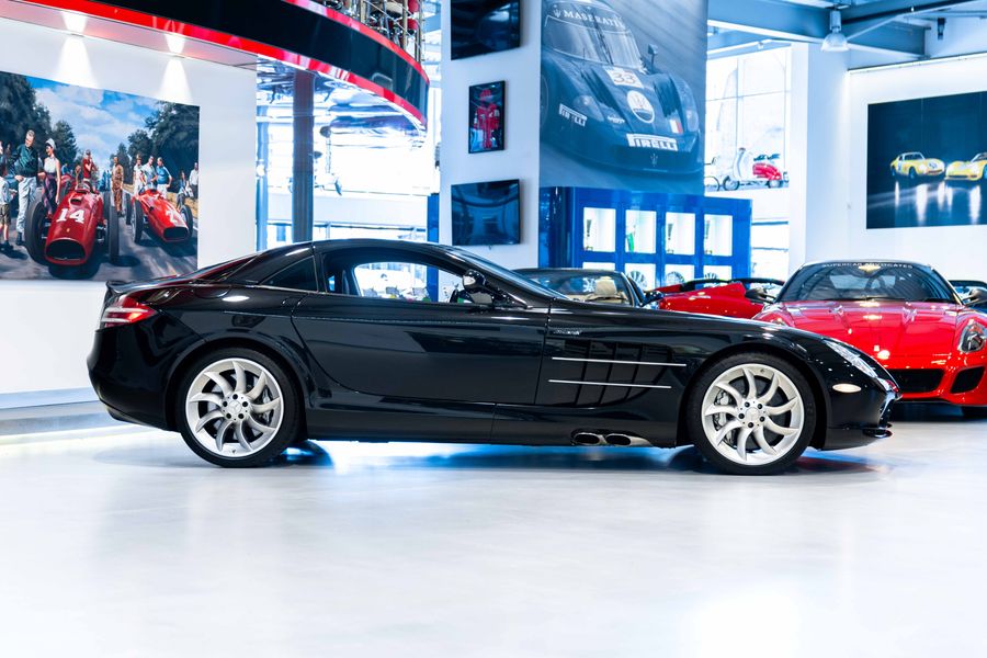 Mercedes-Benz SLR McLaren