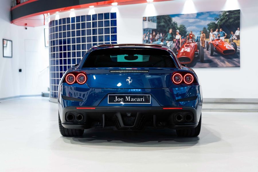 Ferrari GTC4 Lusso