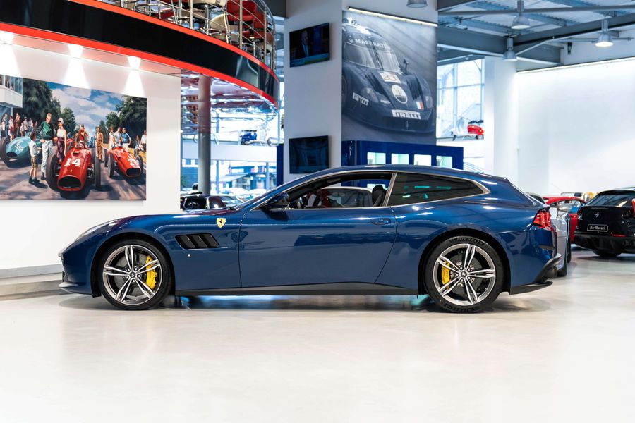 Ferrari GTC4 Lusso