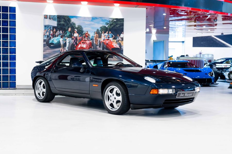 Porsche 928 GTS LHD