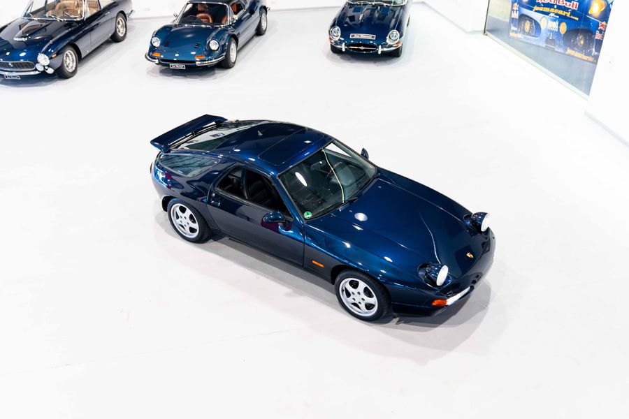 Porsche 928 GTS LHD
