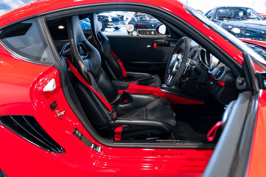 Porsche 987 Cayman R