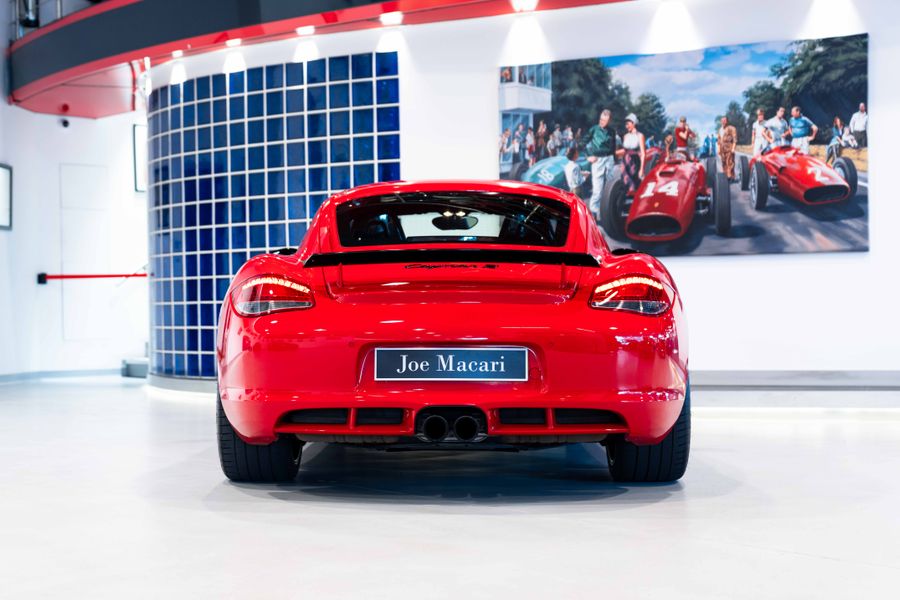 Porsche 987 Cayman R