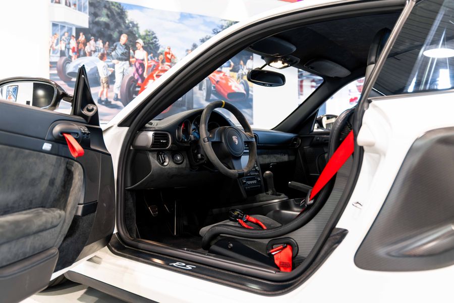 Porsche 911 GT2 RS