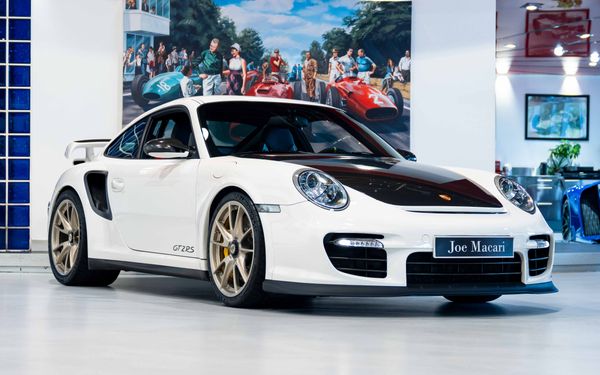 Porsche 911 GT2 RS