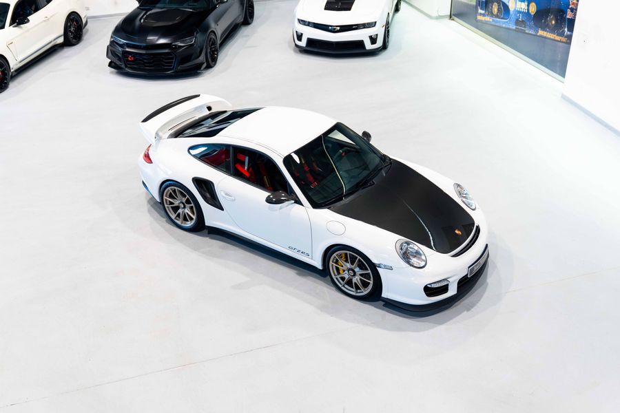 Porsche 911 GT2 RS