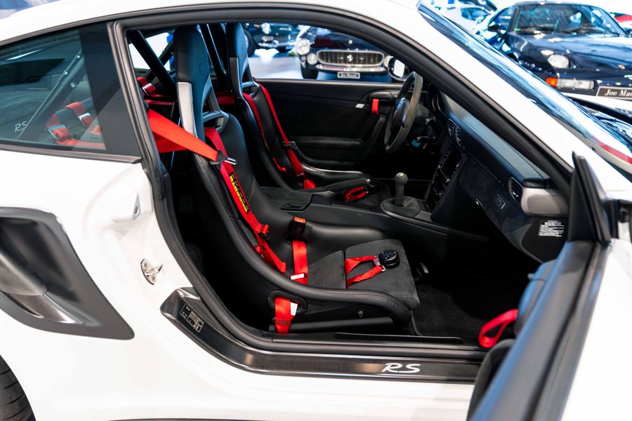 Porsche 911 GT2 RS
