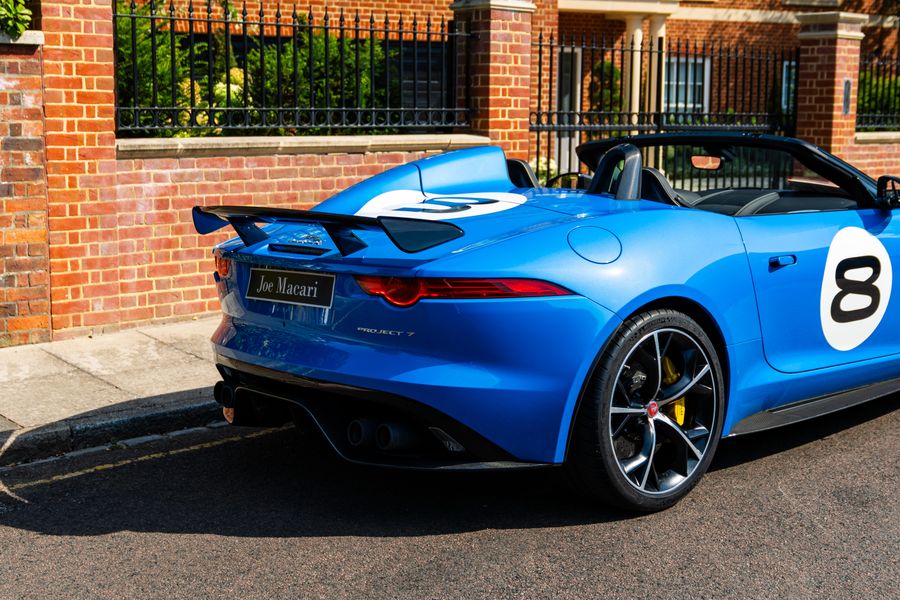 Jaguar F-Type Project 7