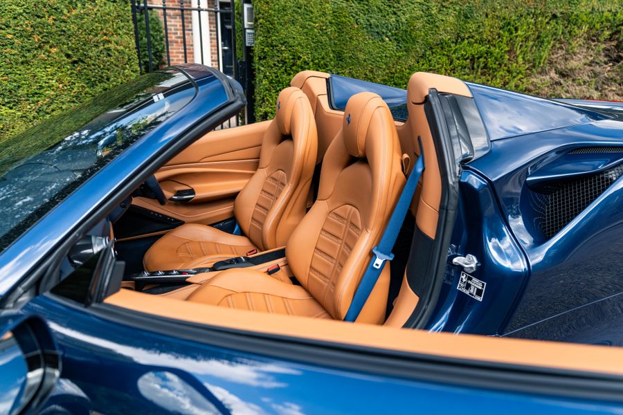 Ferrari F8 Spider