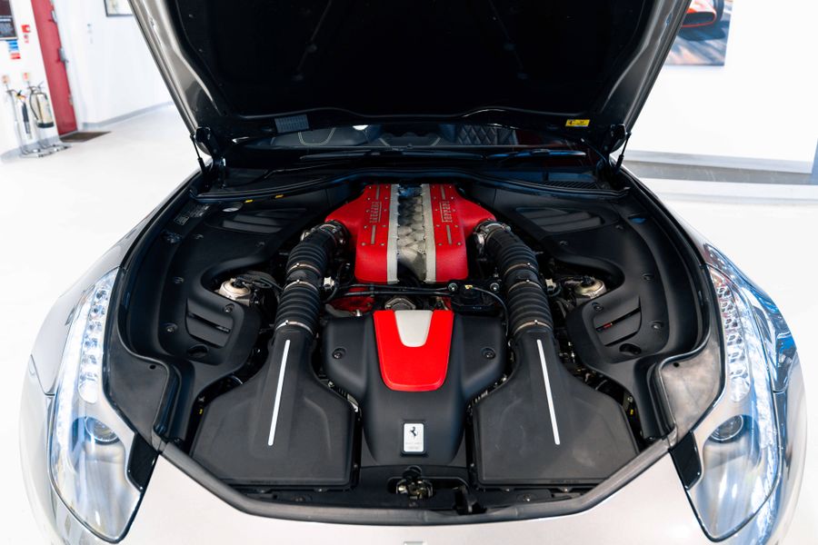 Ferrari FF