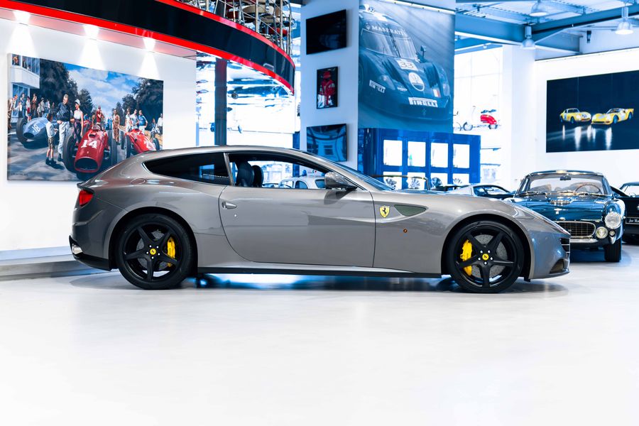 Ferrari FF