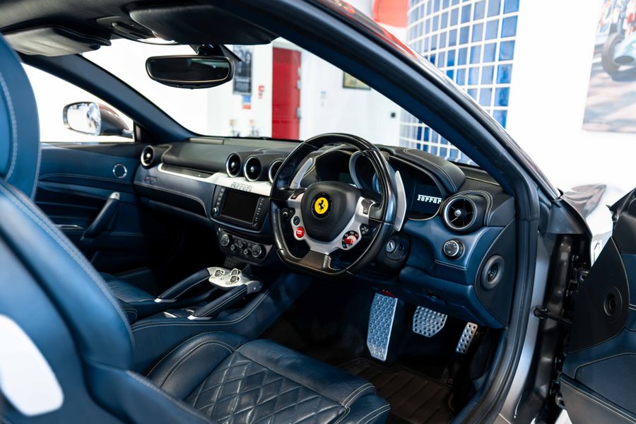 Ferrari FF