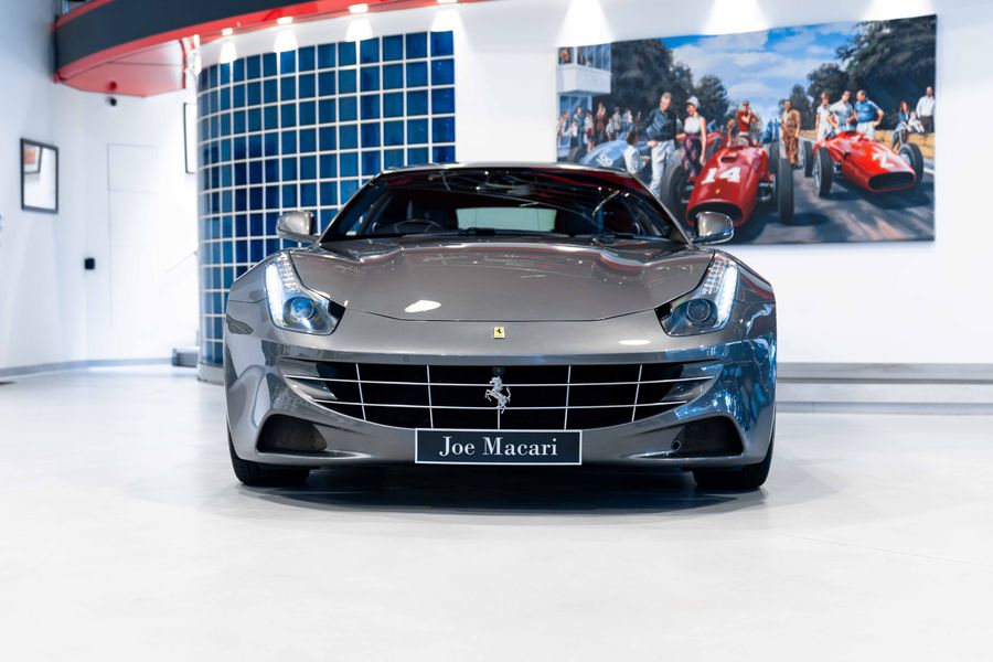 Ferrari FF
