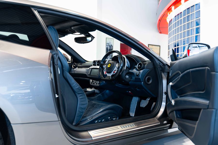 Ferrari FF