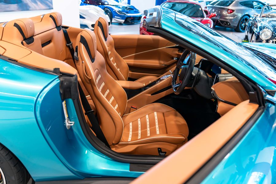 Ferrari Roma Spider