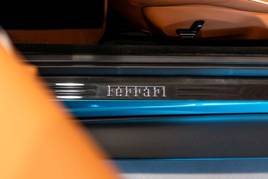 Ferrari Roma Spider