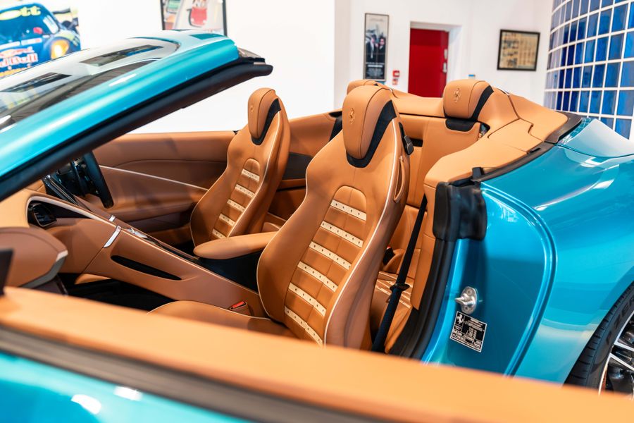 Ferrari Roma Spider