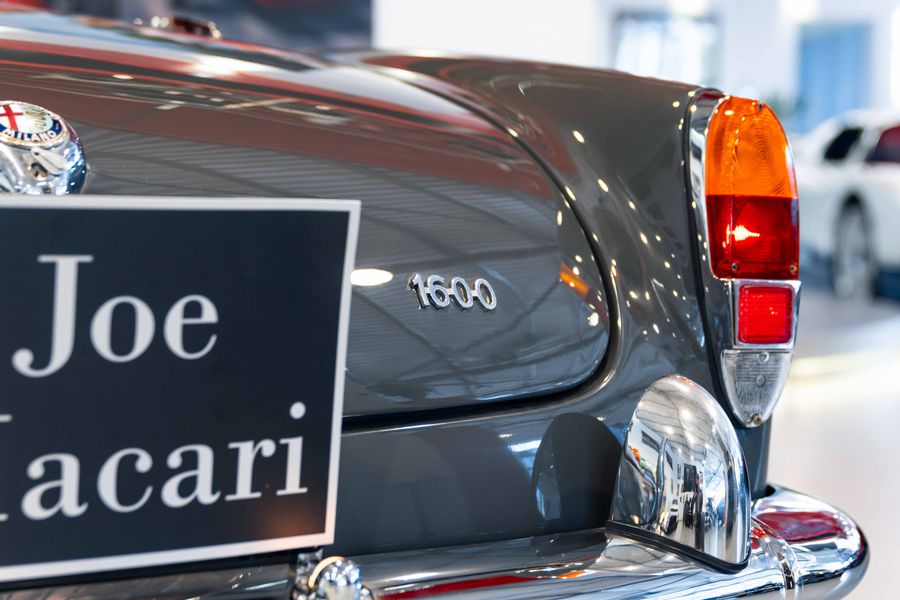 Alfa Romeo Giulia Spider